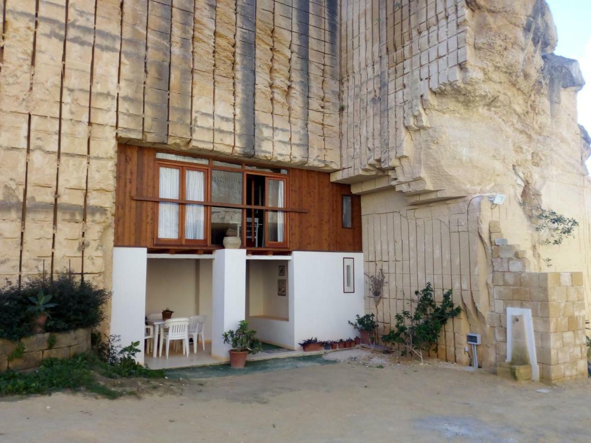 דירות מרסאלה Casa Nella Grotta מראה חיצוני תמונה