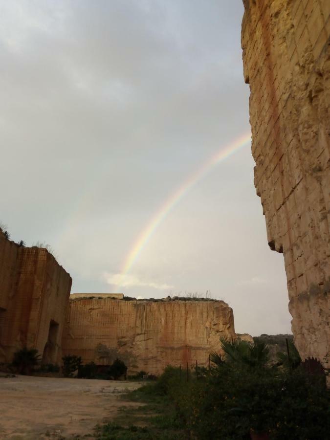דירות מרסאלה Casa Nella Grotta מראה חיצוני תמונה